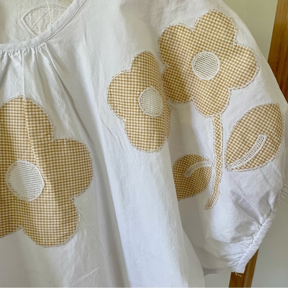 NWT Madewell Poplin Gingham Embroidered Flower Puff Sleeve Cut Out Top in White - Picture 2 of 8